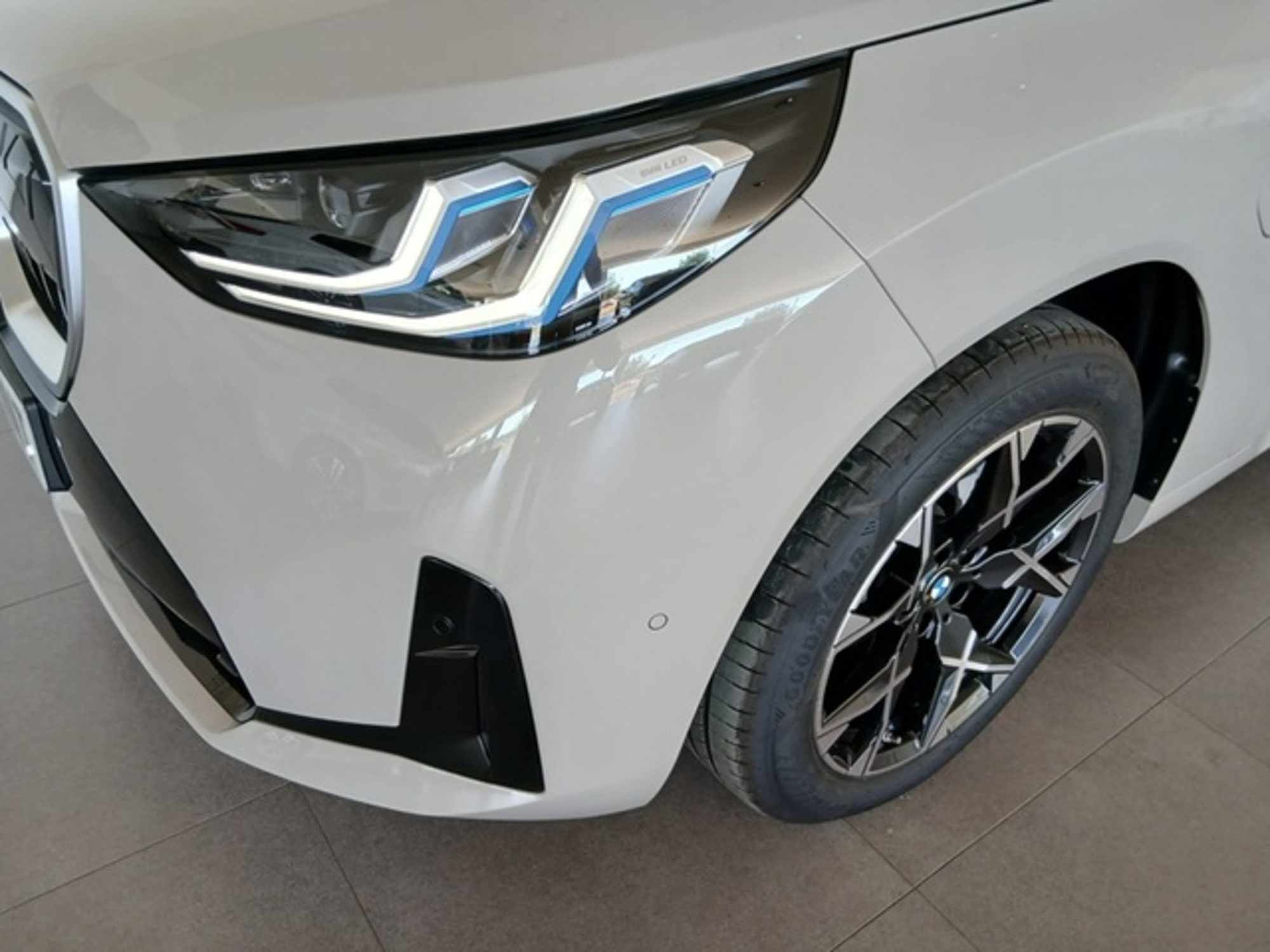 Renting BMW X3 xDrive30e 220 kW (299 CV) 6