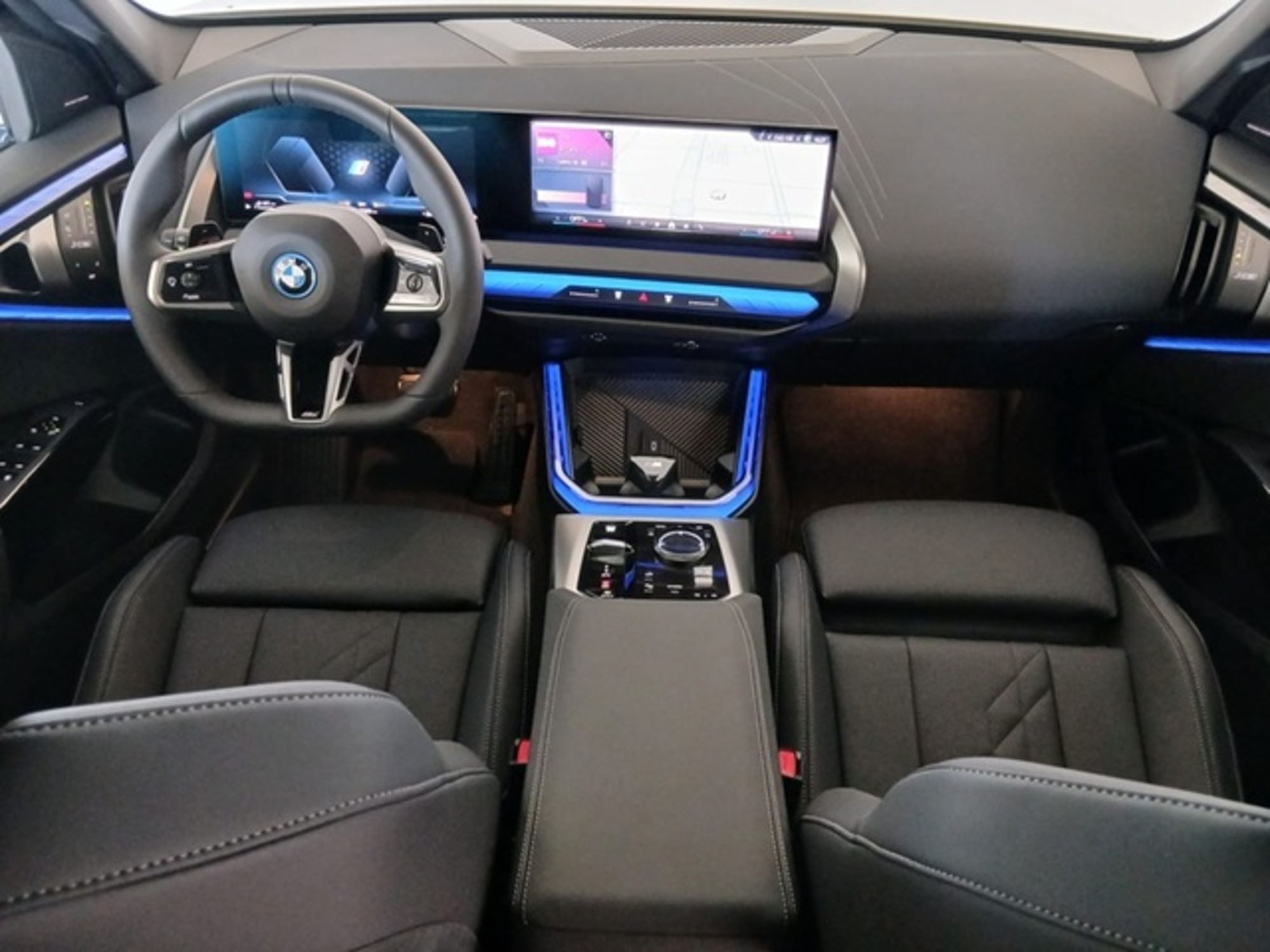 Renting BMW X3 xDrive30e 220 kW (299 CV) 6