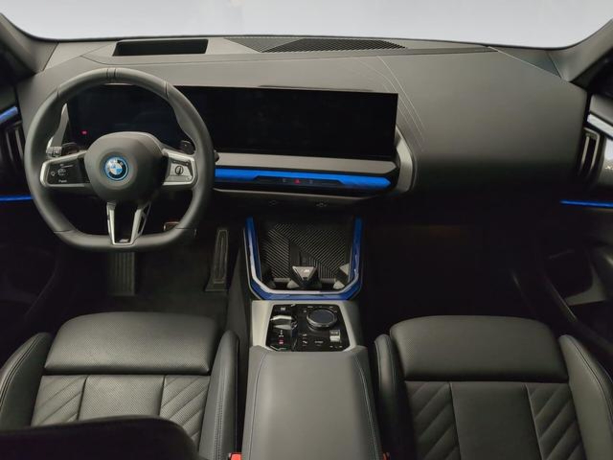 Renting BMW X3 xDrive30e 220 kW (299 CV) 6 3