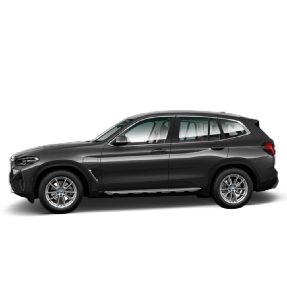 Renting BMW X3 xDrive30e xLine 215 kW (292 CV) 4