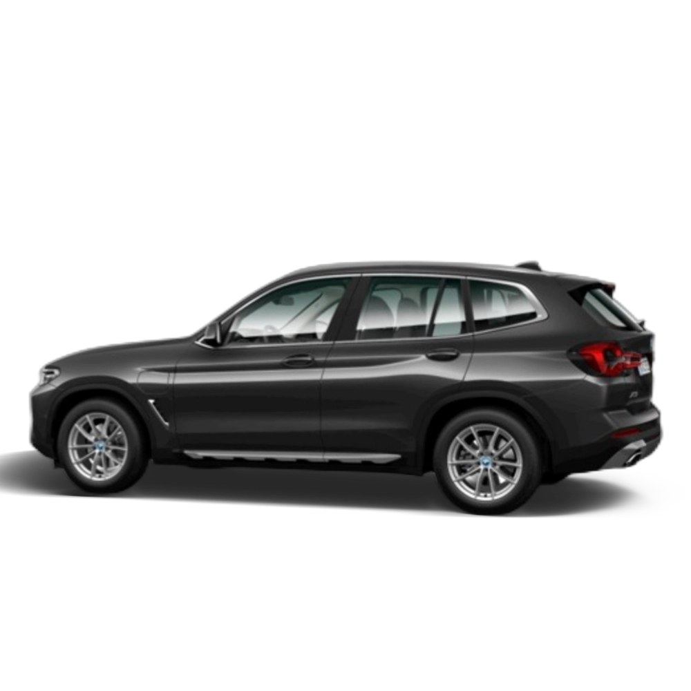 Renting BMW X3 xDrive30e xLine 215 kW (292 CV) 4