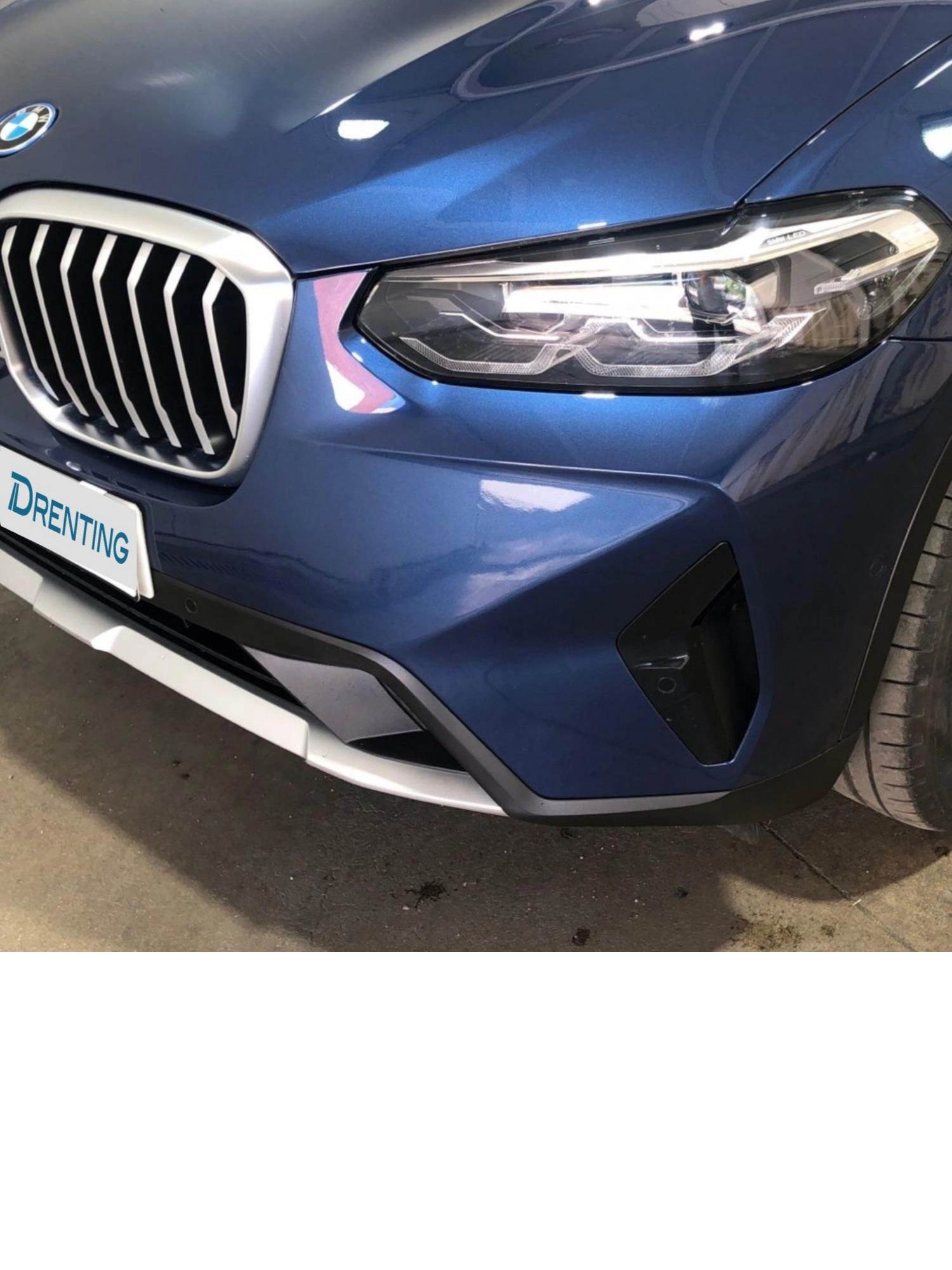Renting BMW X3 xDrive30e xLine 215 kW (292 CV) 6 1