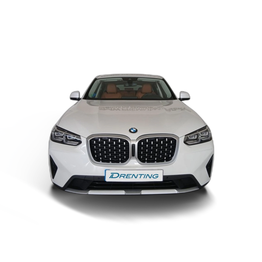 Renting BMW X4 xDrive20d xLine 140 kW (190 CV) 4