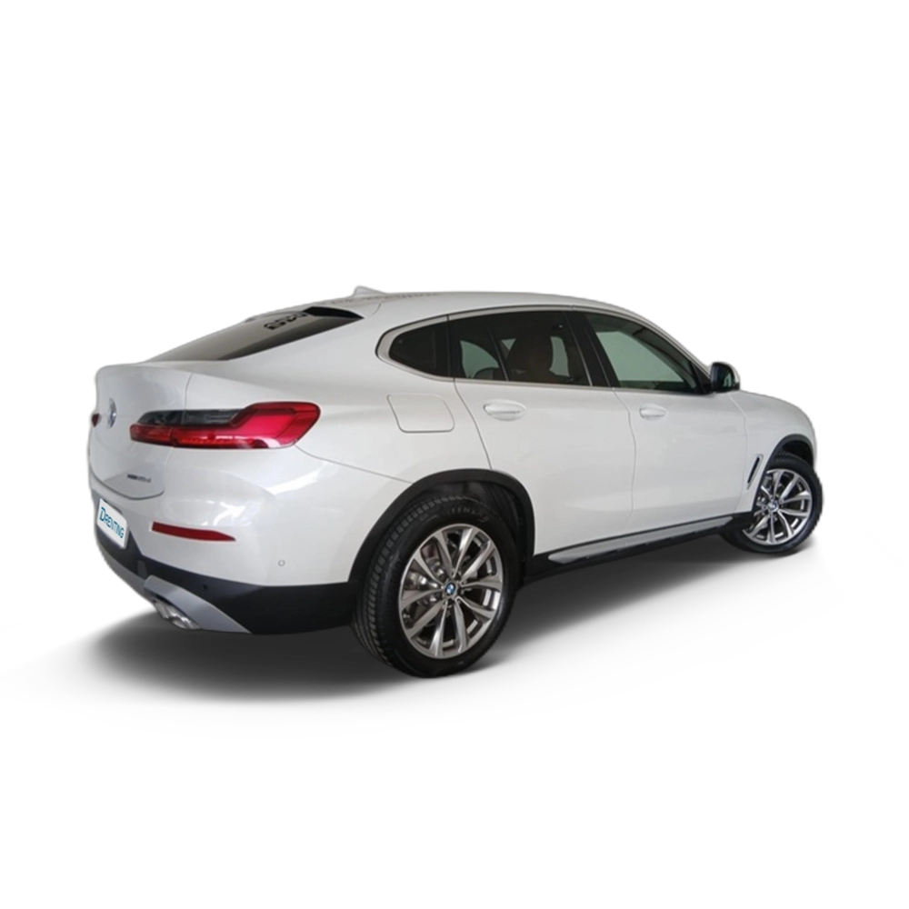 Renting BMW X4 xDrive20d xLine 140 kW (190 CV) 4
