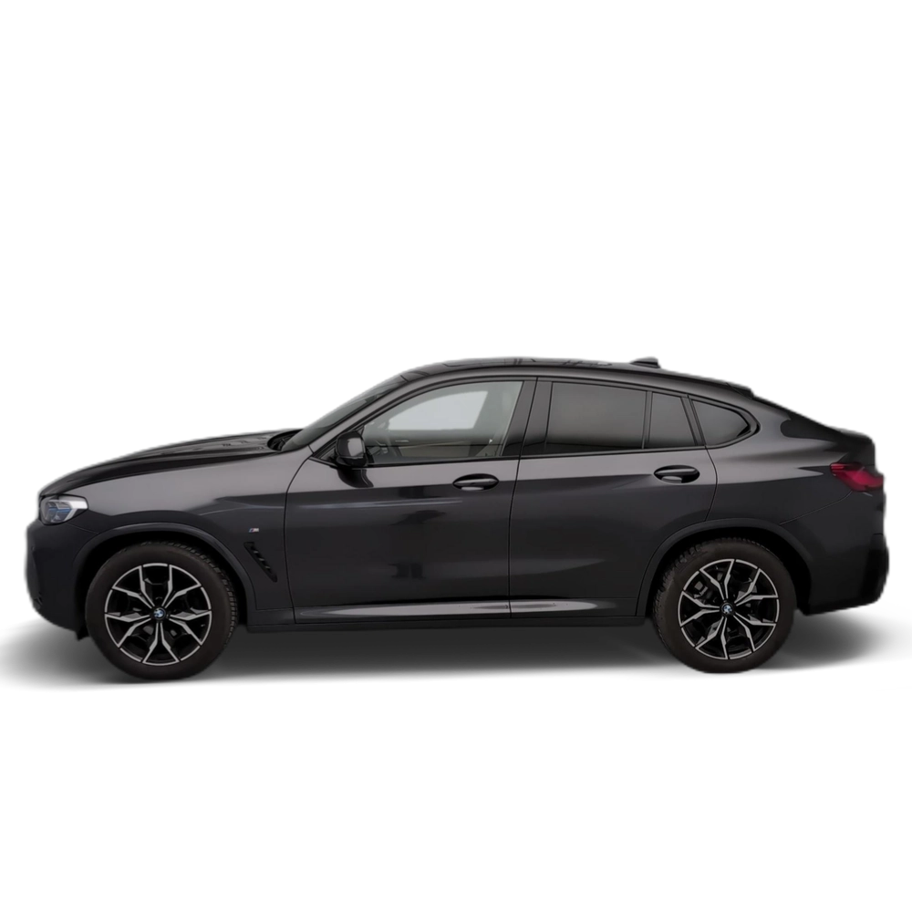 Renting BMW X4 xDrive20d xLine 140 kW (190 CV) 4 2