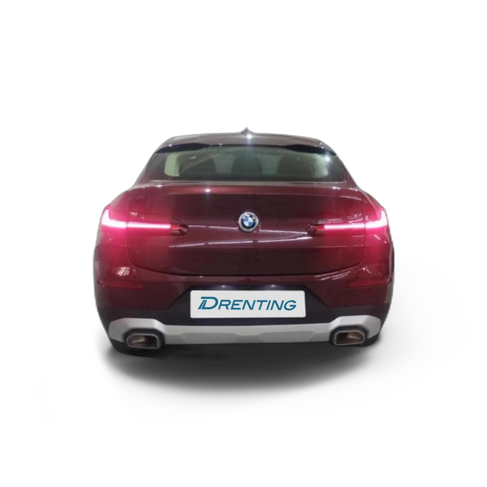 Renting BMW X4 xDrive30i 185 kW (252 CV)