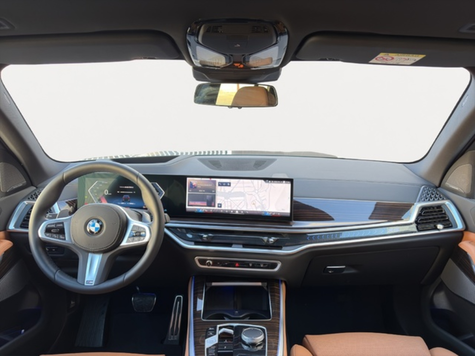 Renting BMW X5 xDrive30d xLine 219 kW (298 CV) 7