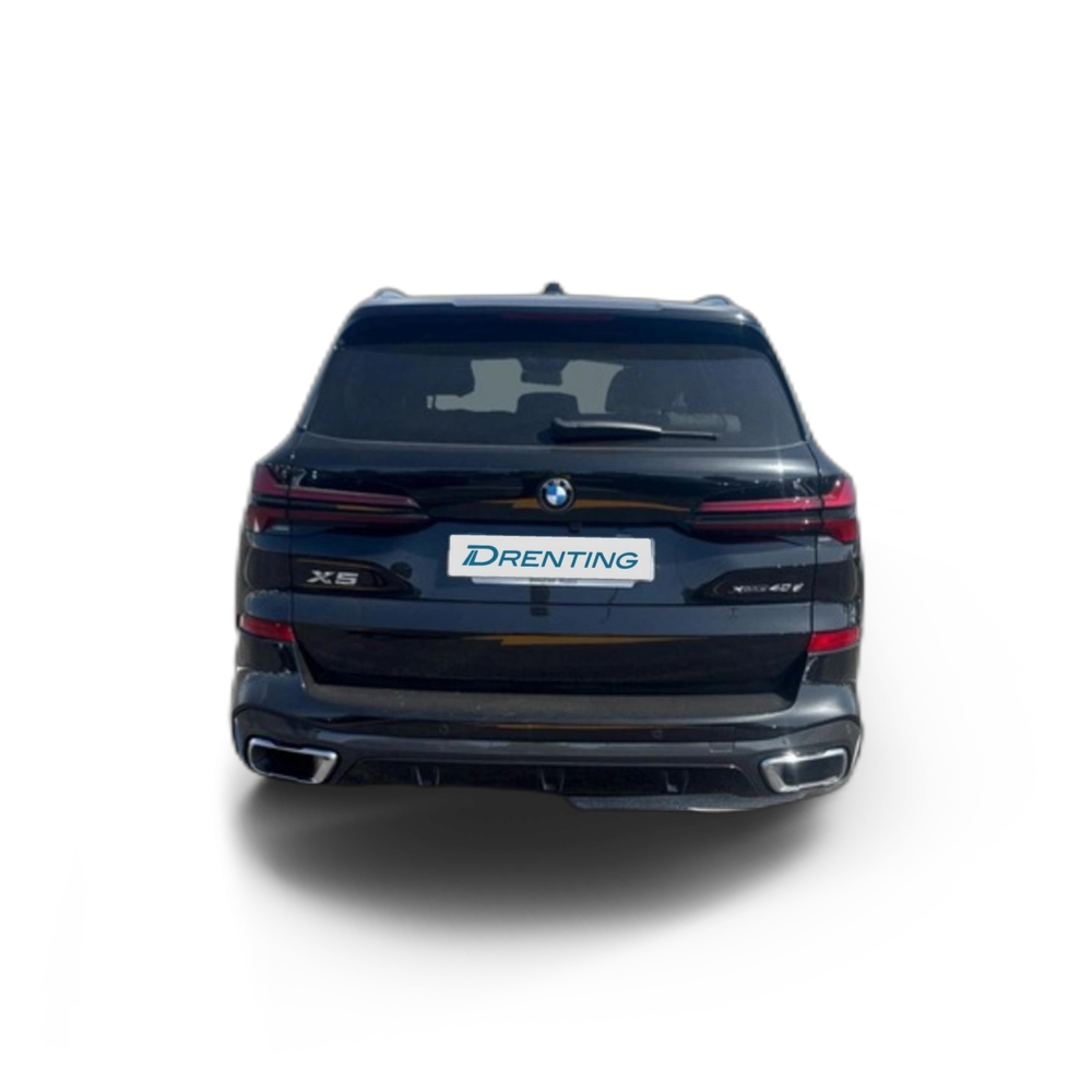 Renting BMW X5 xDrive40d xLine 259 kW (352 CV) 3