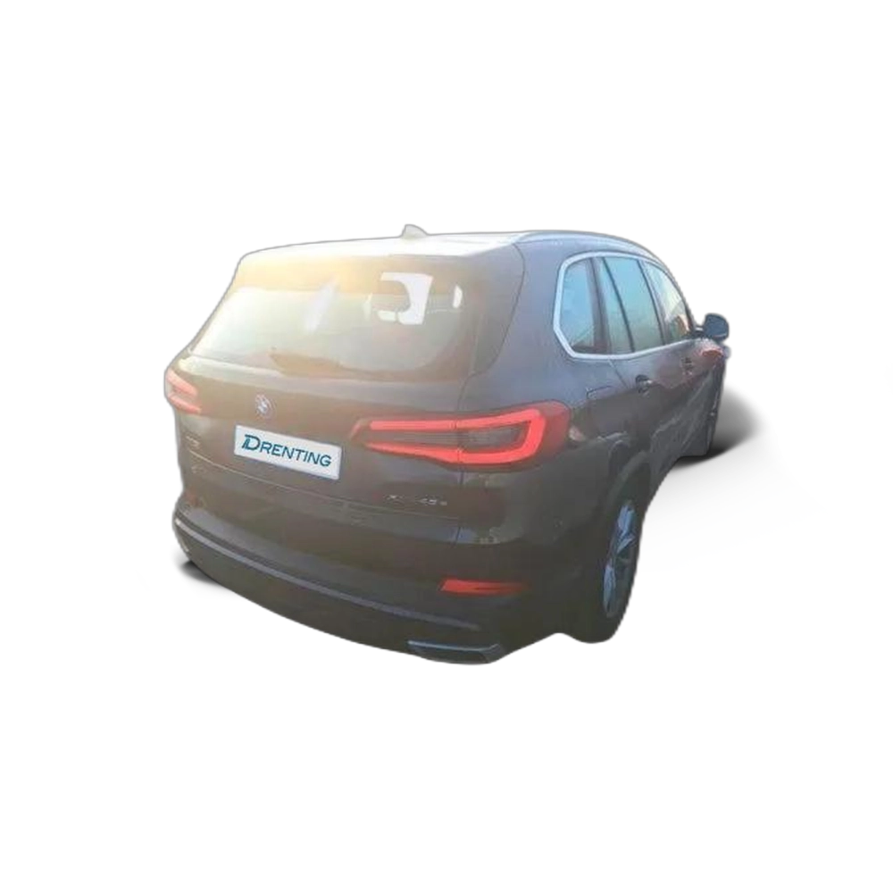 Renting BMW X5 xDrive45e 1