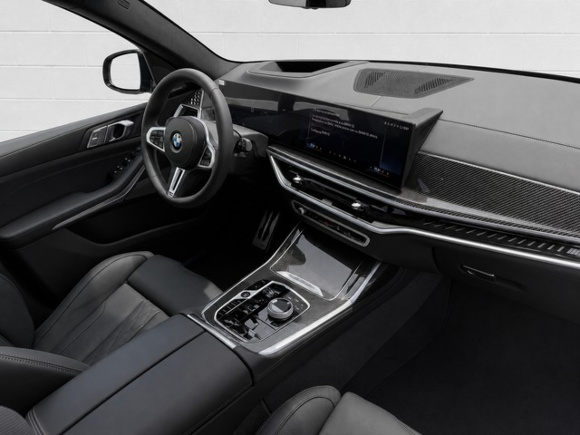 Renting BMW X7 M60i xDrive 390 kW (530 CV) 3