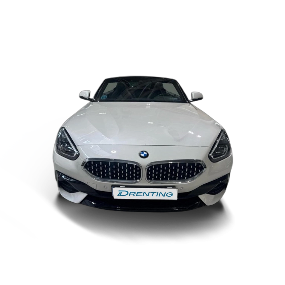 Renting BMW Z4 sDrive20i Cabrio 145 kW (197 CV) 1