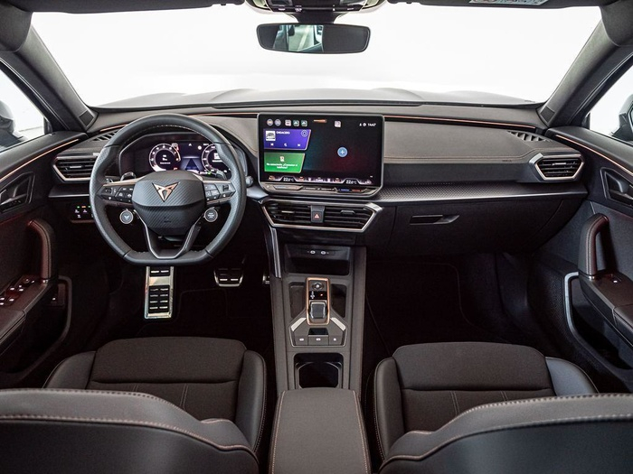 Renting CUPRA Formentor 1.5 eTSI DSG 110 kW (150 CV) Ocasión