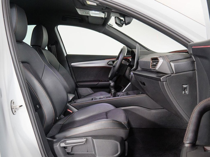 Renting CUPRA Formentor 1.5 TSI 110 kW (150 CV) Ocasión 2
