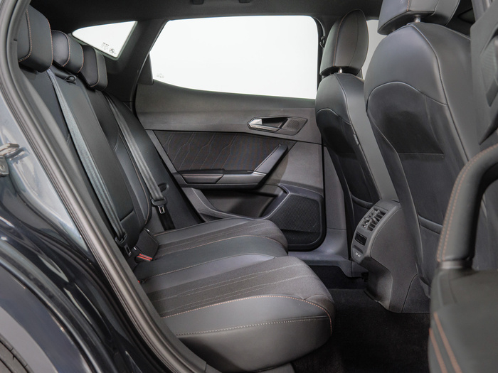 Renting CUPRA Formentor 1.5 TSI 110 kW (150 CV) Ocasión 3
