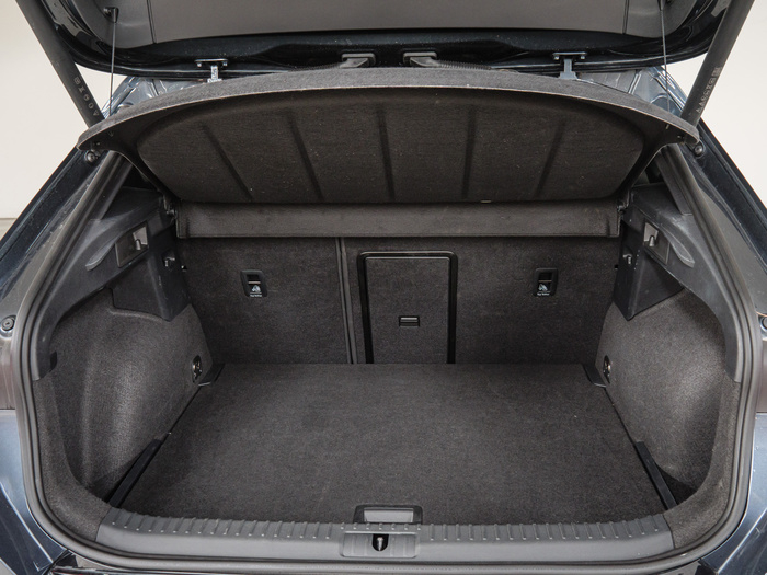 Renting CUPRA Formentor 1.5 TSI 110 kW (150 CV) Ocasión 3