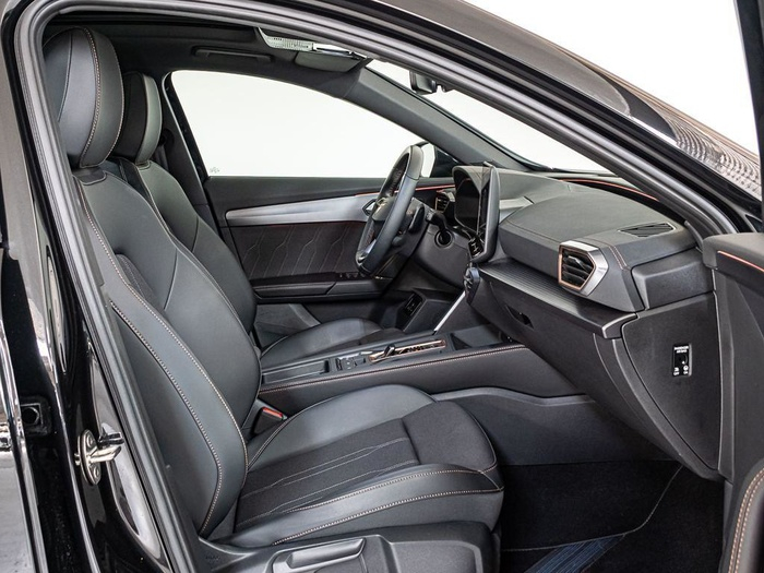 Renting CUPRA Formentor 1.5 TSI e-Hybrid DSG 150 kW (204 CV) Ocasión