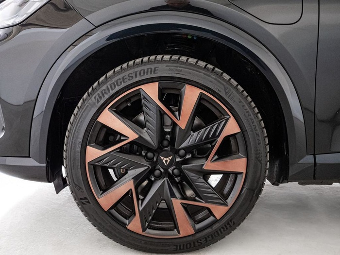 Renting CUPRA Formentor 1.5 TSI e-Hybrid VZ DSG 200 kW (272 CV) Ocasión
