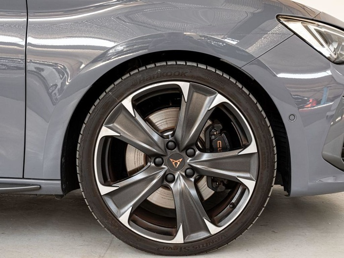 Renting CUPRA León 1.4 e-Hybrid VZ DSG 180 kW (245 CV) Ocasión