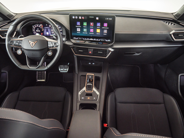 Renting CUPRA León 1.5 eTSI DSG 110 kW (150 CV) Ocasión 6