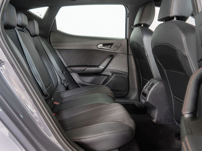Renting CUPRA León 1.5 TSI 110 kW (150 CV) Ocasión