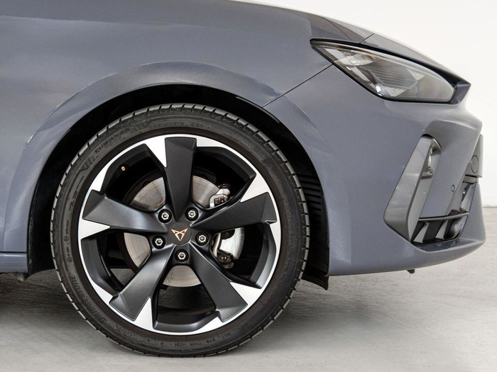 Renting CUPRA León 1.5 TSI 110 kW (150 CV) Ocasión