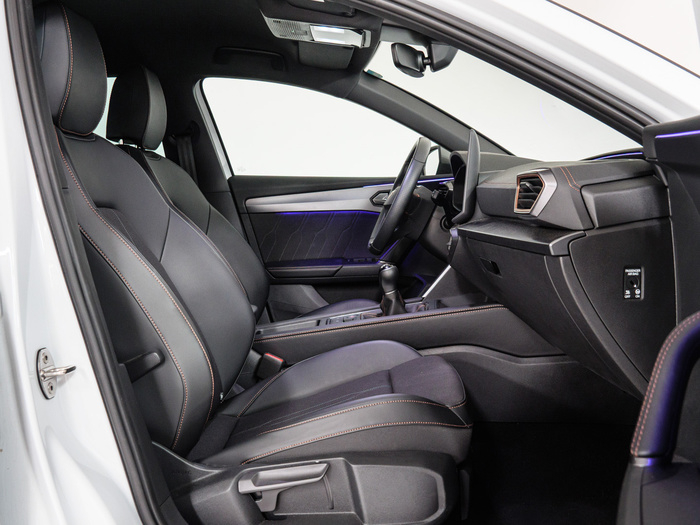 Renting CUPRA León 1.5 TSI 110 kW (150 CV) Ocasión 2