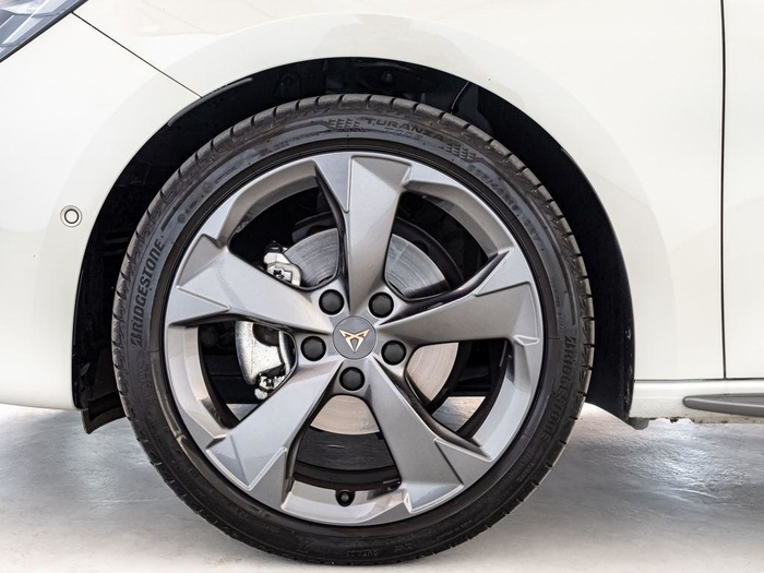 Renting CUPRA León 2.0 TDI DSG 110 kW (150 CV) Ocasión