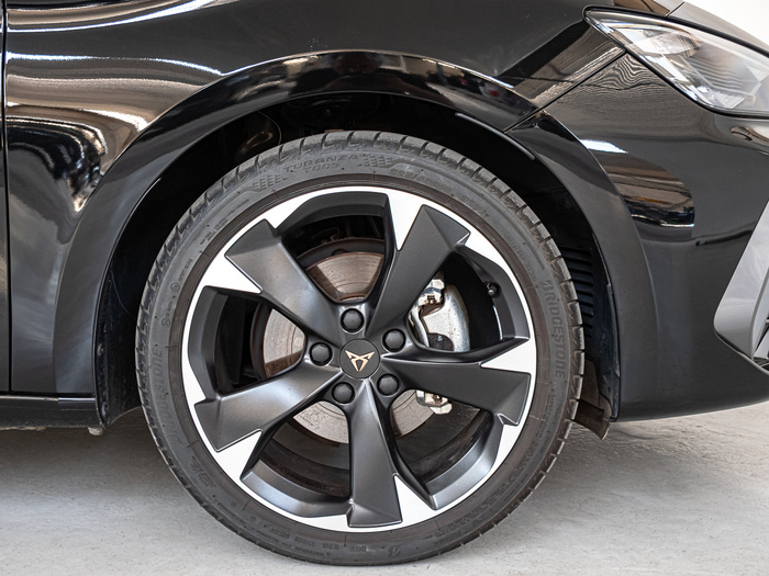 Renting CUPRA Leon Sportstourer 1.5 TSI 110 kW (150 CV) Ocasión 1