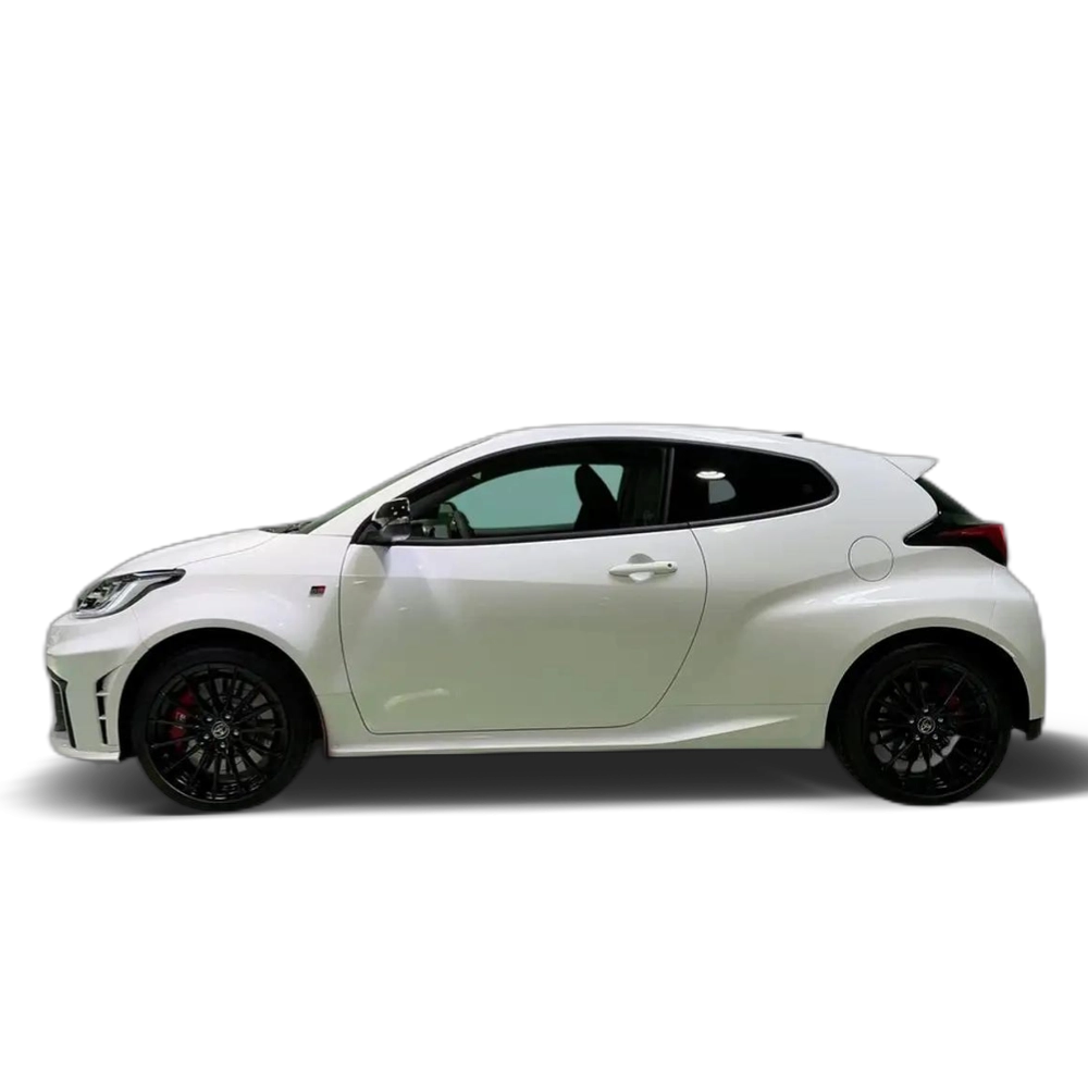 Renting Toyota Yaris GR RZ Blanco