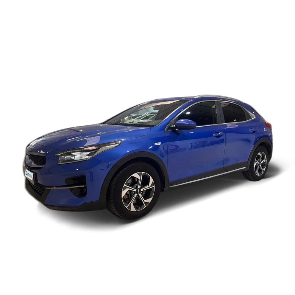 Renting KIA XCeed 1.0 T-GDi Drive 3 3