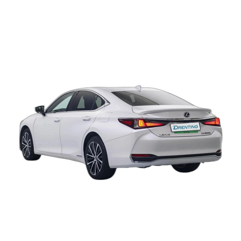 Renting LEXUS ES 300h Premium