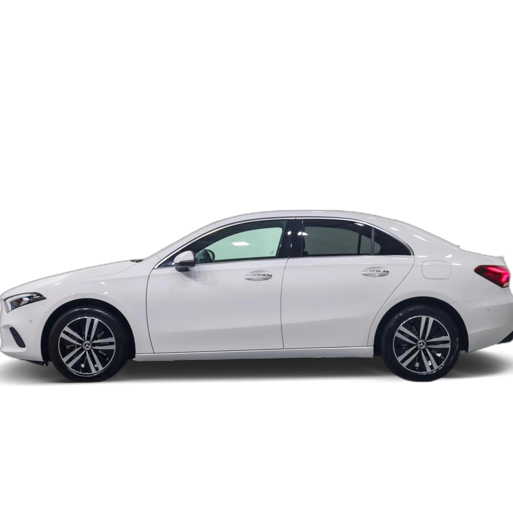 Renting MERCEDES Clase A A 250e 8G-DCT 9 1