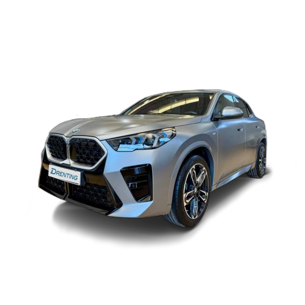 Renting BMW X2 sDrive 18dA M Sport Gris 4