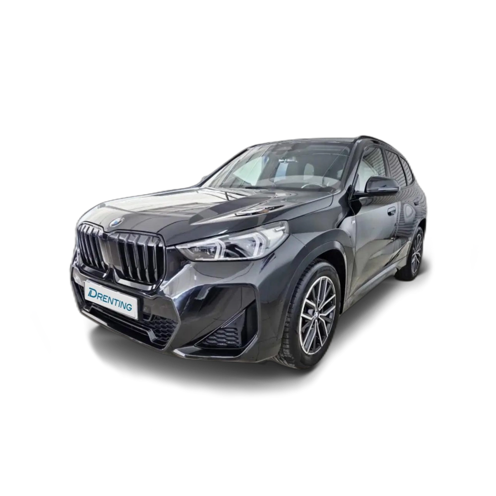 Renting BMW X1 sDrive 18dA M Sport Negro 3