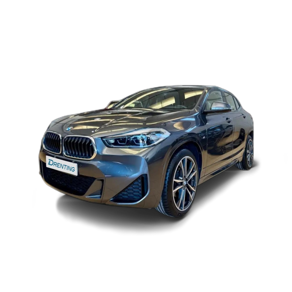Renting BMW X2 sDrive 18dA M Sport Gris 2