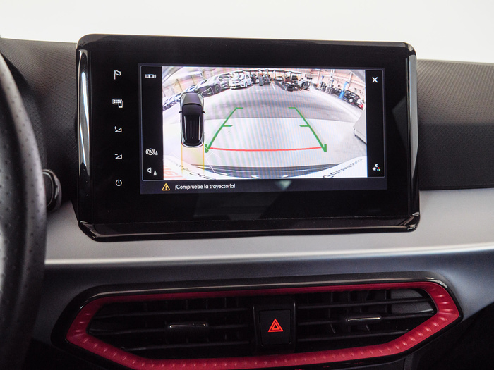 Renting SEAT Arona 1.0 TSI FR Special Edition 85 kW (115 CV) Ocasión 2