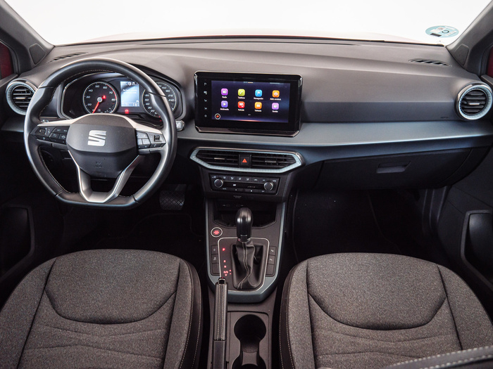 Renting SEAT Arona 1.0 TSI S&S Xperience DSG 81 kW (110 CV) Ocasión