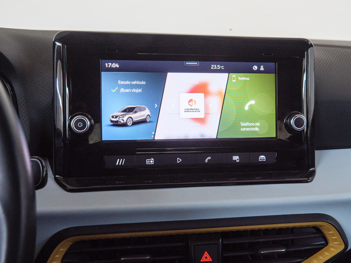 Renting SEAT Arona 1.0 TSI Style Special Edition 85 kW (115 CV) Ocasión 4