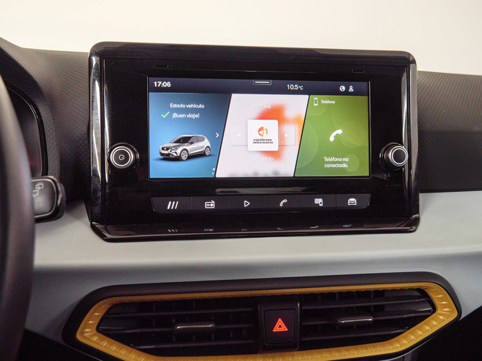 Renting SEAT Arona 1.0 TSI Style Special Edition 85 kW (115 CV) Ocasión 7