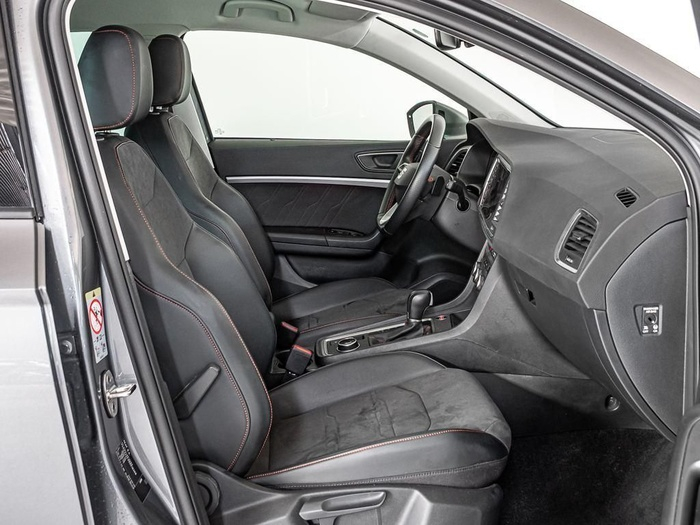 Renting SEAT Ateca 1.5 TSI S&S FR Special Edition DSG 110 kW (150 CV) Ocasión