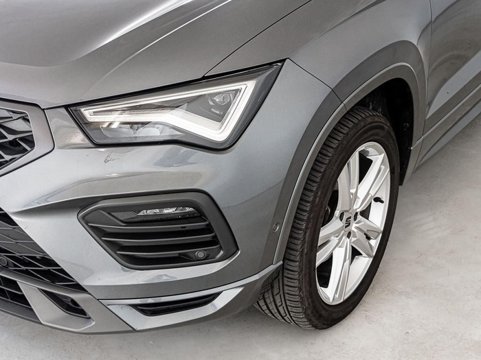 Renting SEAT Ateca 1.5 TSI S&S FR Special Edition DSG 110 kW (150 CV) Ocasión