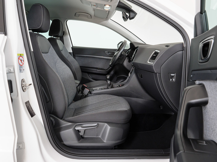 Renting SEAT Ateca 1.5 TSI Style Evo Edition 110 kW (150 CV) Ocasión 2
