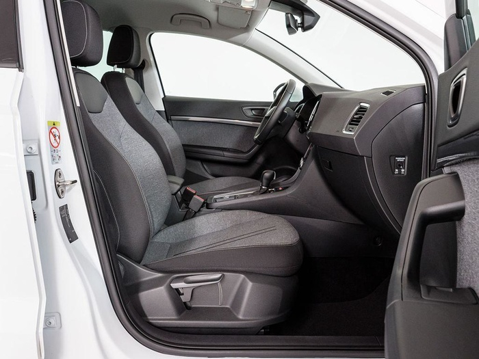 Renting SEAT Ateca 1.5 TSI Style Evo Edition DSG 110 kW (150 CV) Ocasión
