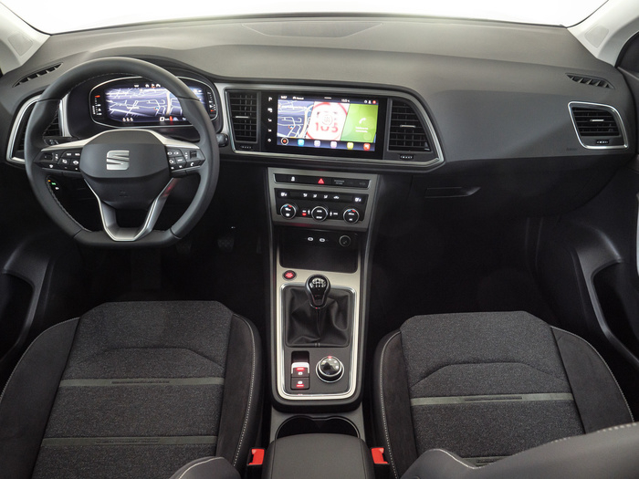 Renting SEAT Ateca 2.0 TDI S&S X-Perience Go 110 kW (150 CV) Ocasión