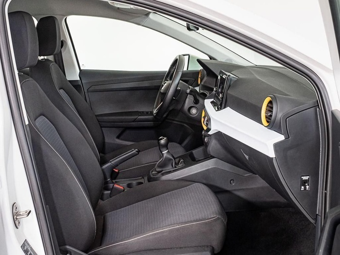Renting SEAT Ibiza 1.0 MPI Style Salta 59 kW (80 CV) Ocasión