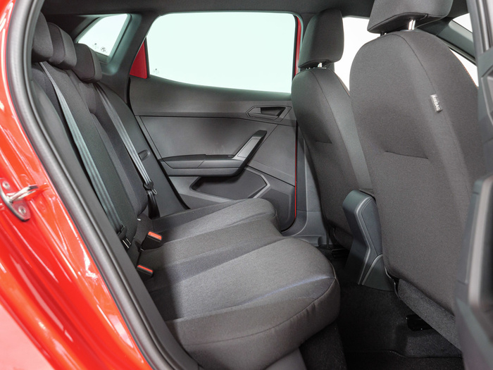 Renting SEAT Ibiza 1.0 TSI FR Plus 81 kW (110 CV) Ocasión
