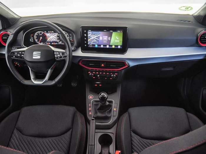 Renting SEAT Ibiza 1.0 TSI FR Salta 85 kW (115 CV) Ocasión 1