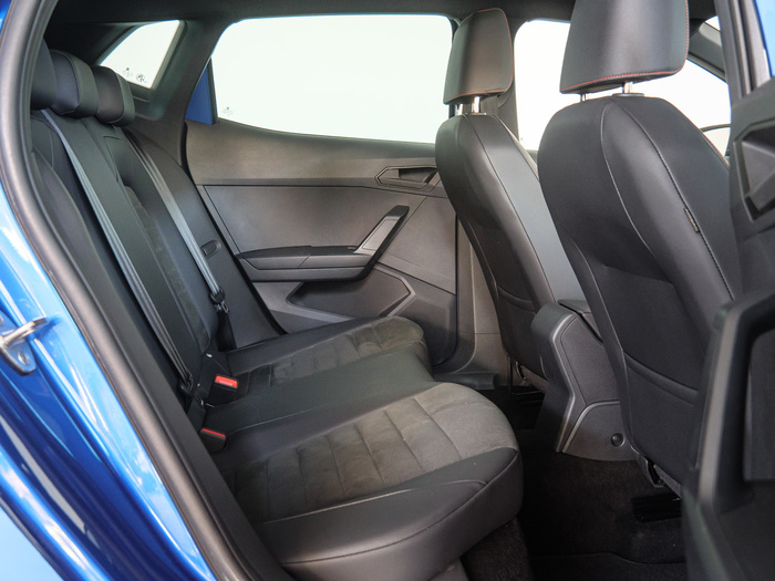 Renting SEAT Ibiza 1.5 TSI FR XL Edition DSG 110 kW (150 CV) Ocasión