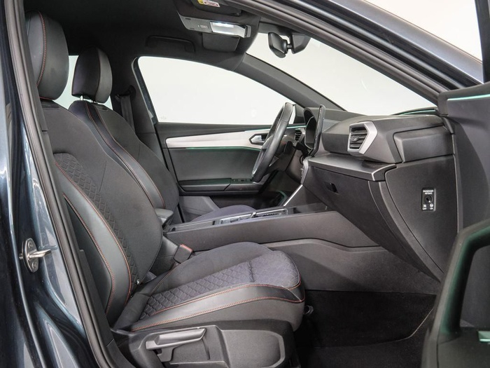 Renting SEAT León ST 1.5 eTSI S&S FR Go L DSG 110 kW (150 CV) Ocasión