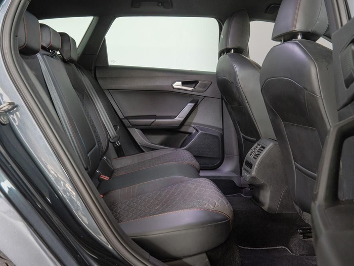 Renting SEAT León ST 1.5 eTSI S&S FR Go L DSG 110 kW (150 CV) Ocasión